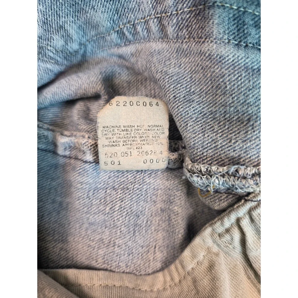 Vintage 90s Levis 501xx Jeans Mens 38x34 Light Wash Blue Denim Made in USA